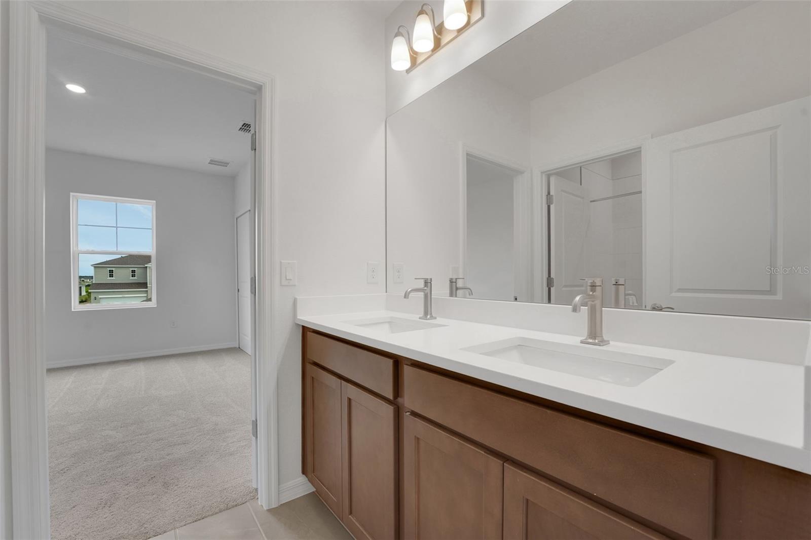 7831 GLEN LILY PL — photo 39