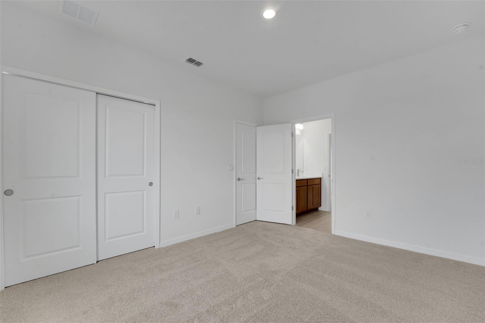 7831 GLEN LILY PL — photo 36