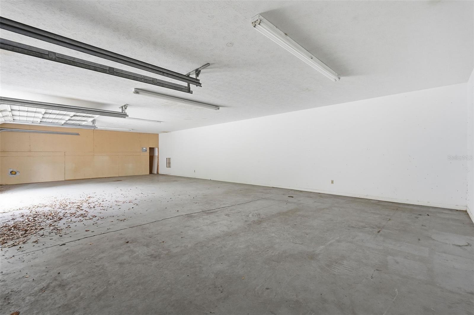 832 S PARSONS AVE — photo 67