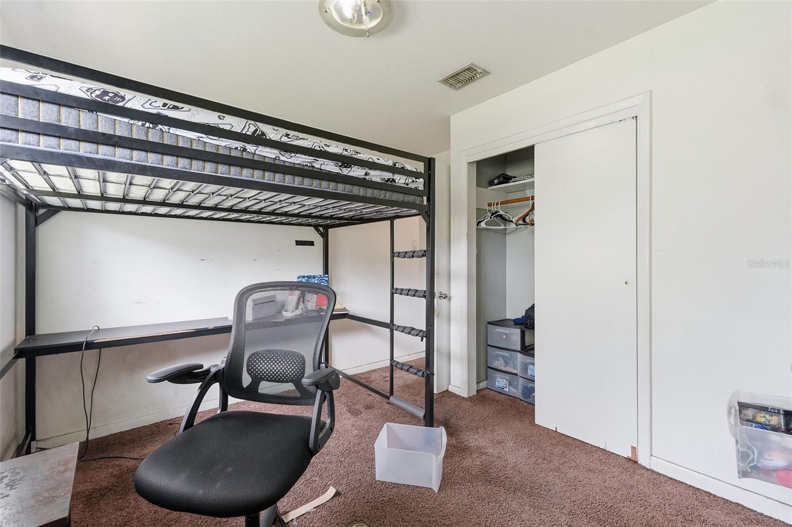 832 S PARSONS AVE — photo 40