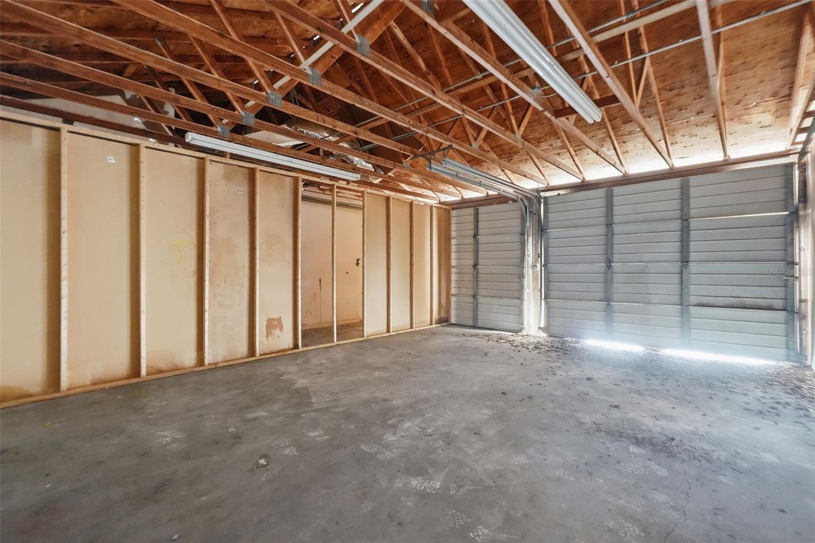 832 S PARSONS AVE — photo 65