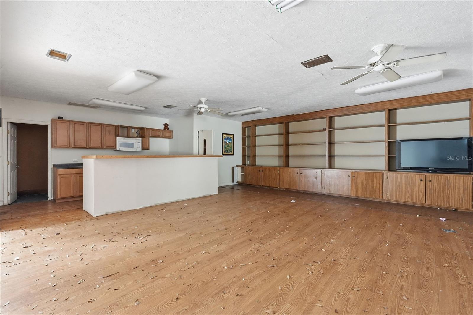 832 S PARSONS AVE — photo 55