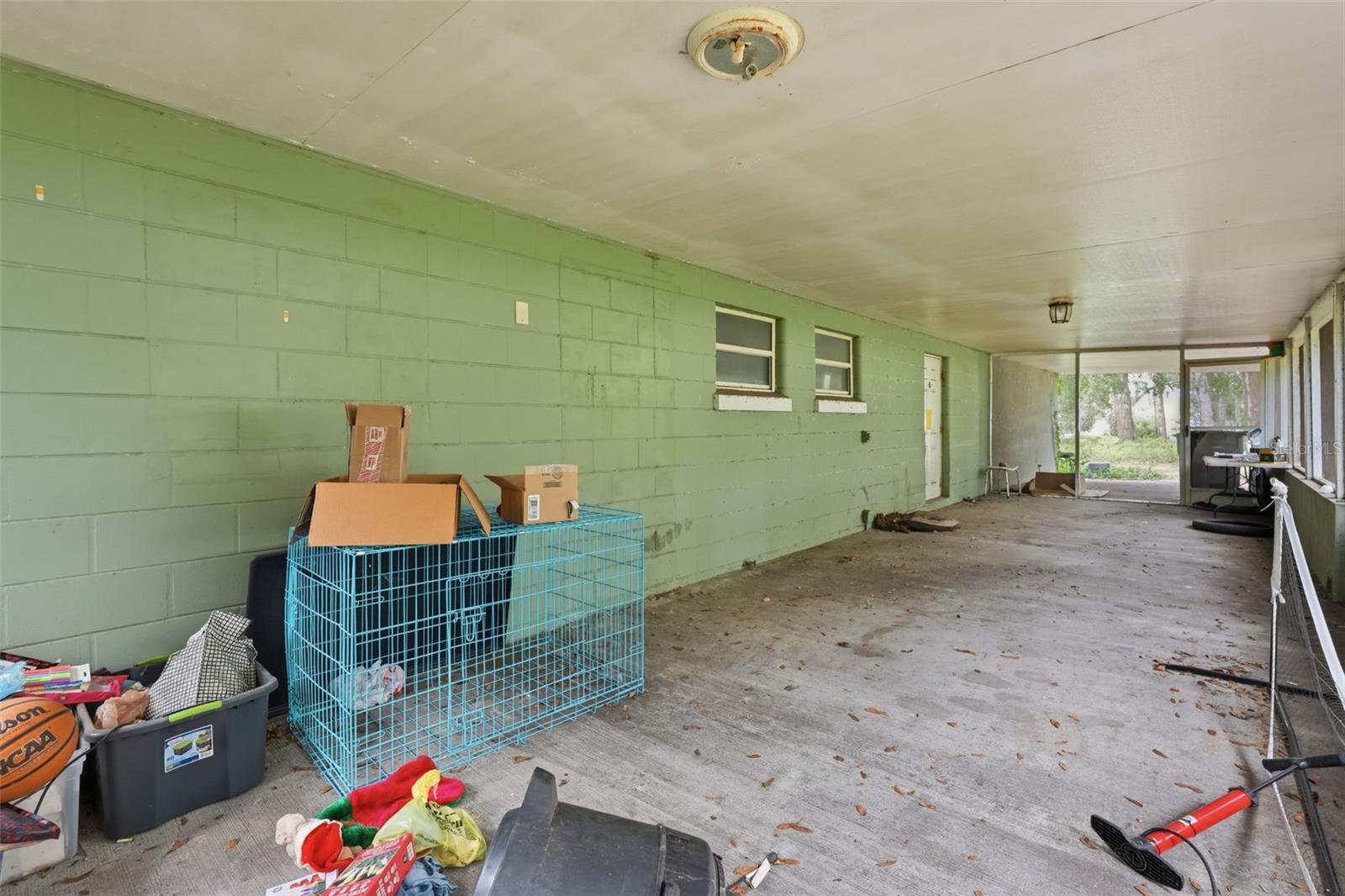 832 S PARSONS AVE — photo 43