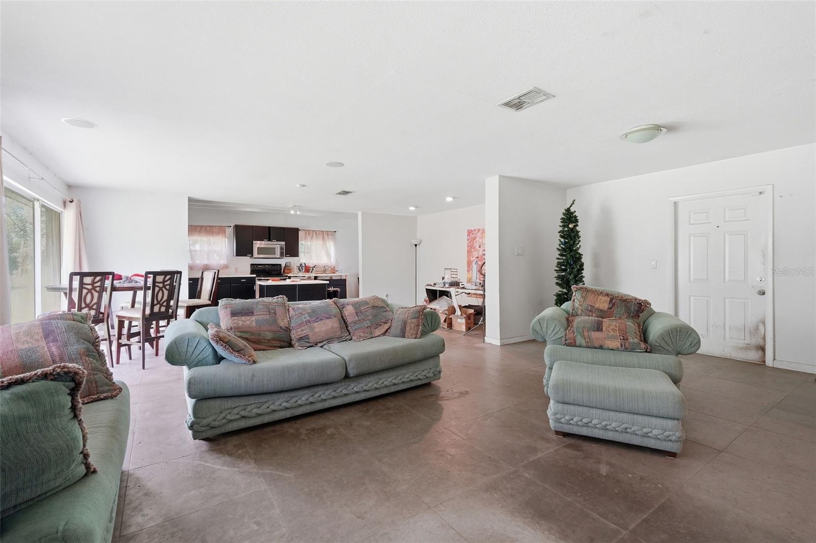 832 S PARSONS AVE — photo 13