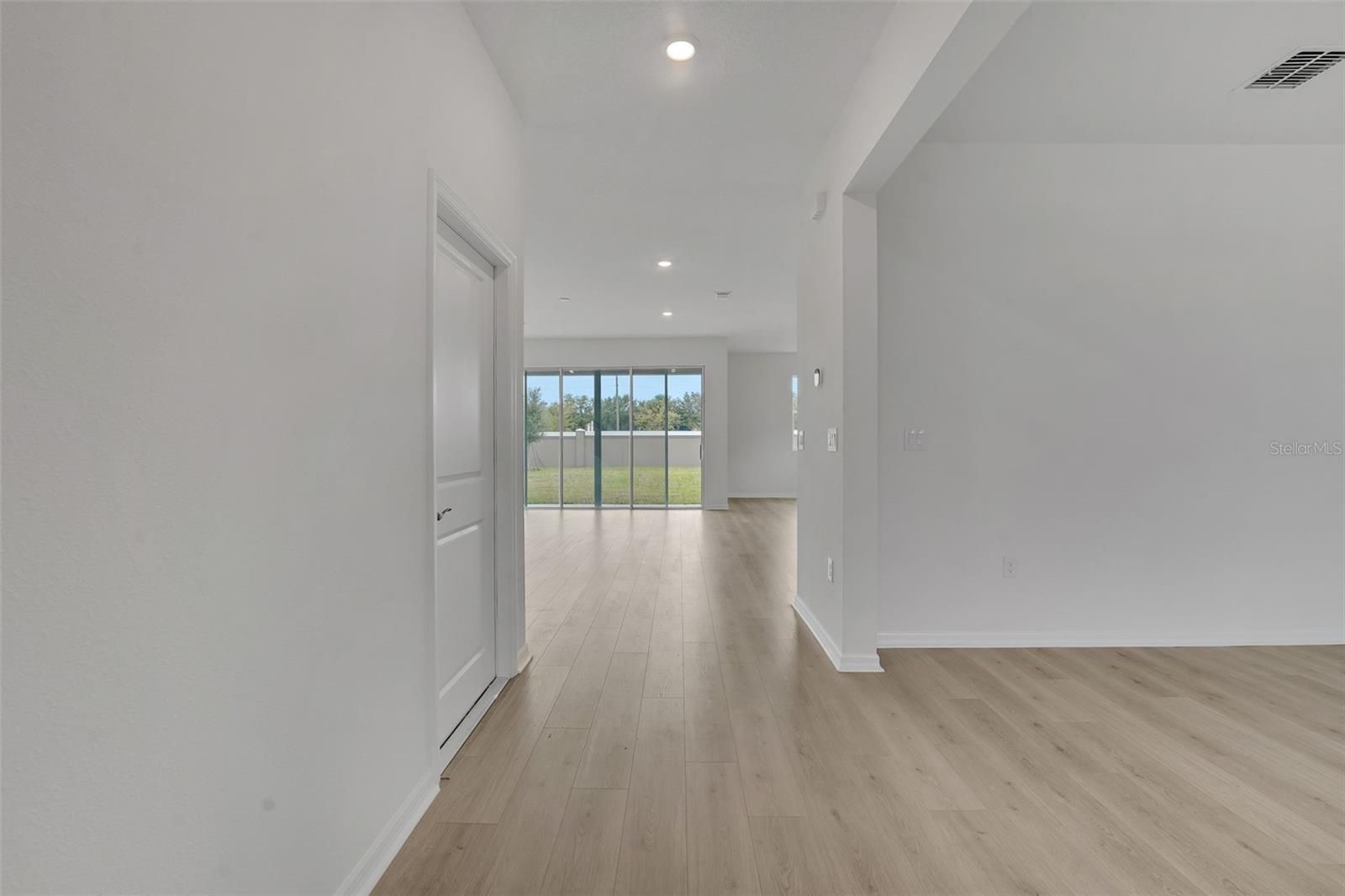 7819 GLEN LILY PL — photo 9