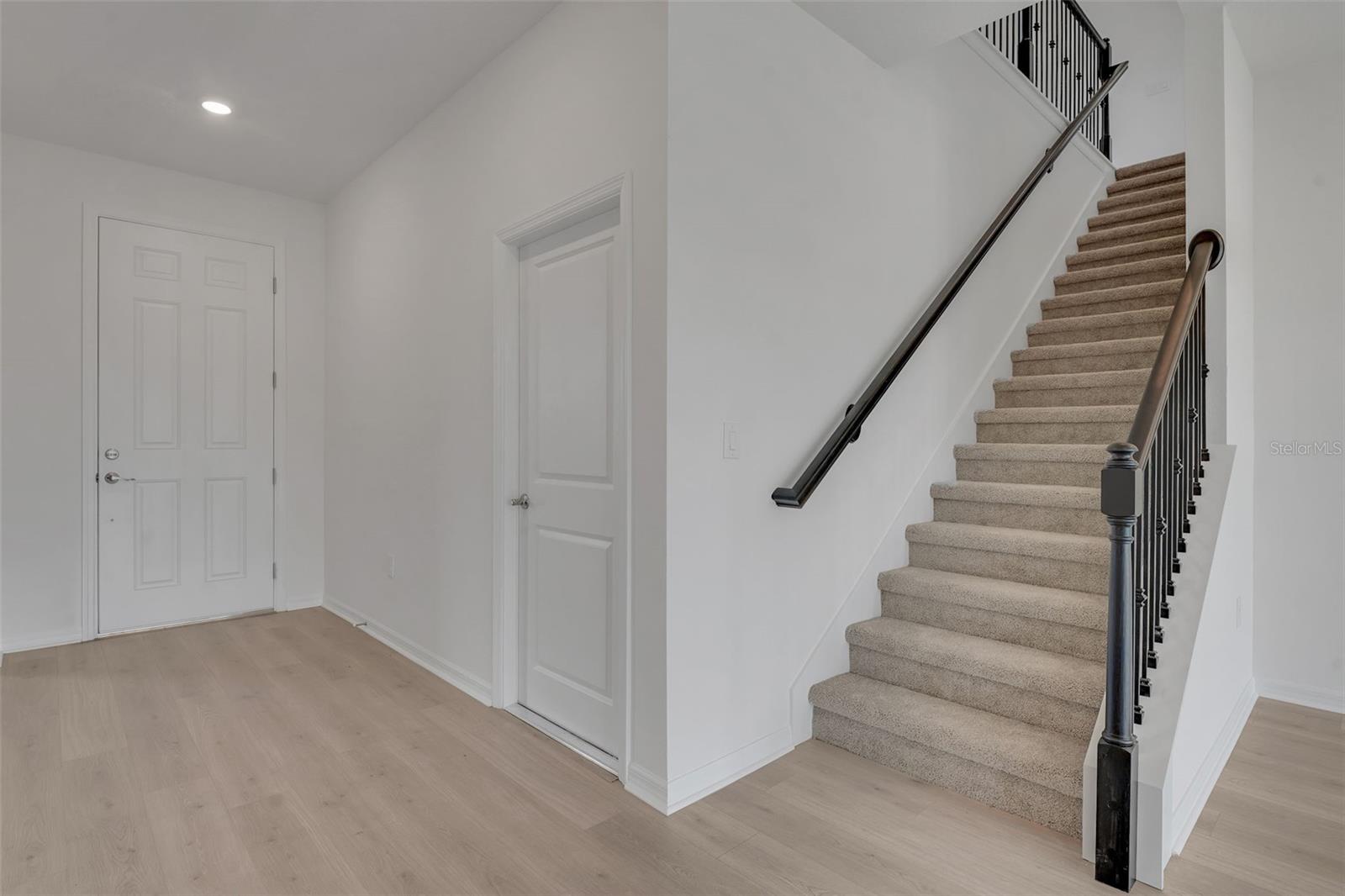 7819 GLEN LILY PL — photo 12