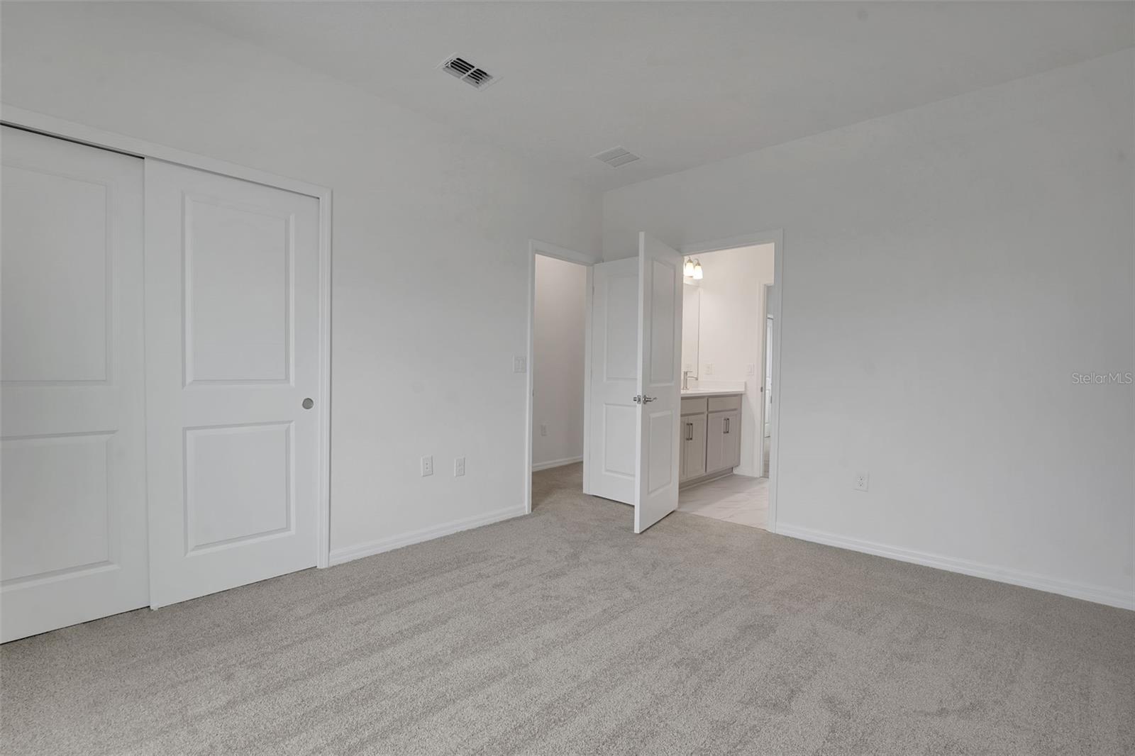 7819 GLEN LILY PL — photo 38