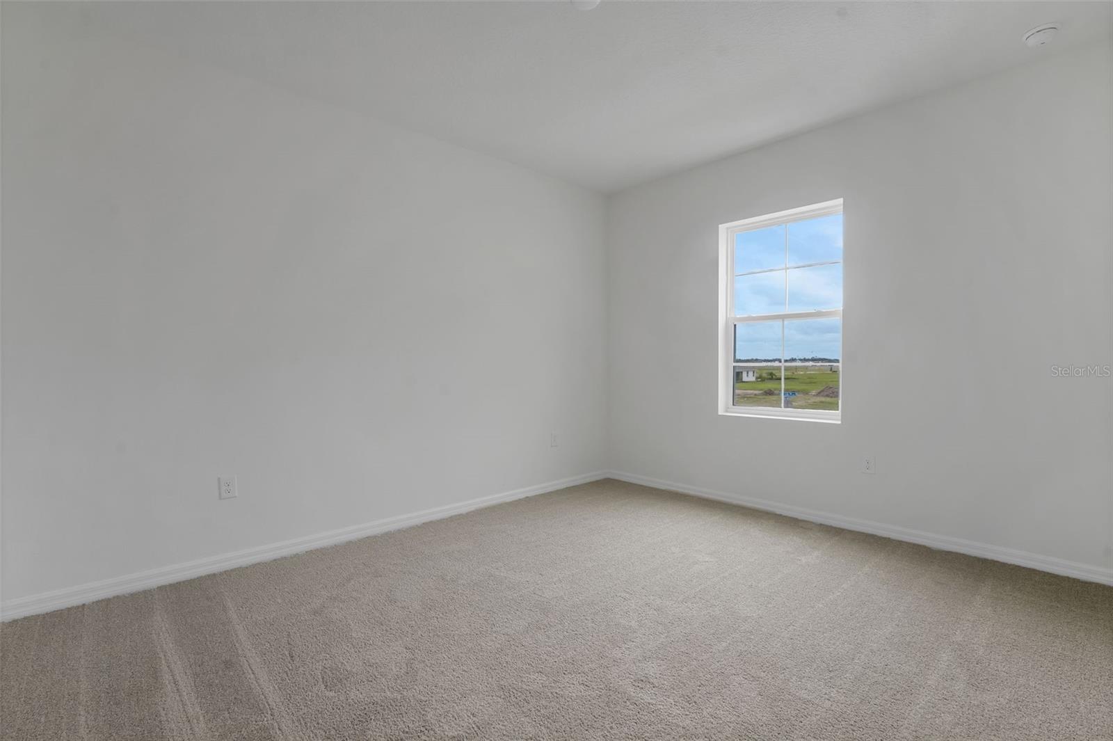 7819 GLEN LILY PL — photo 36