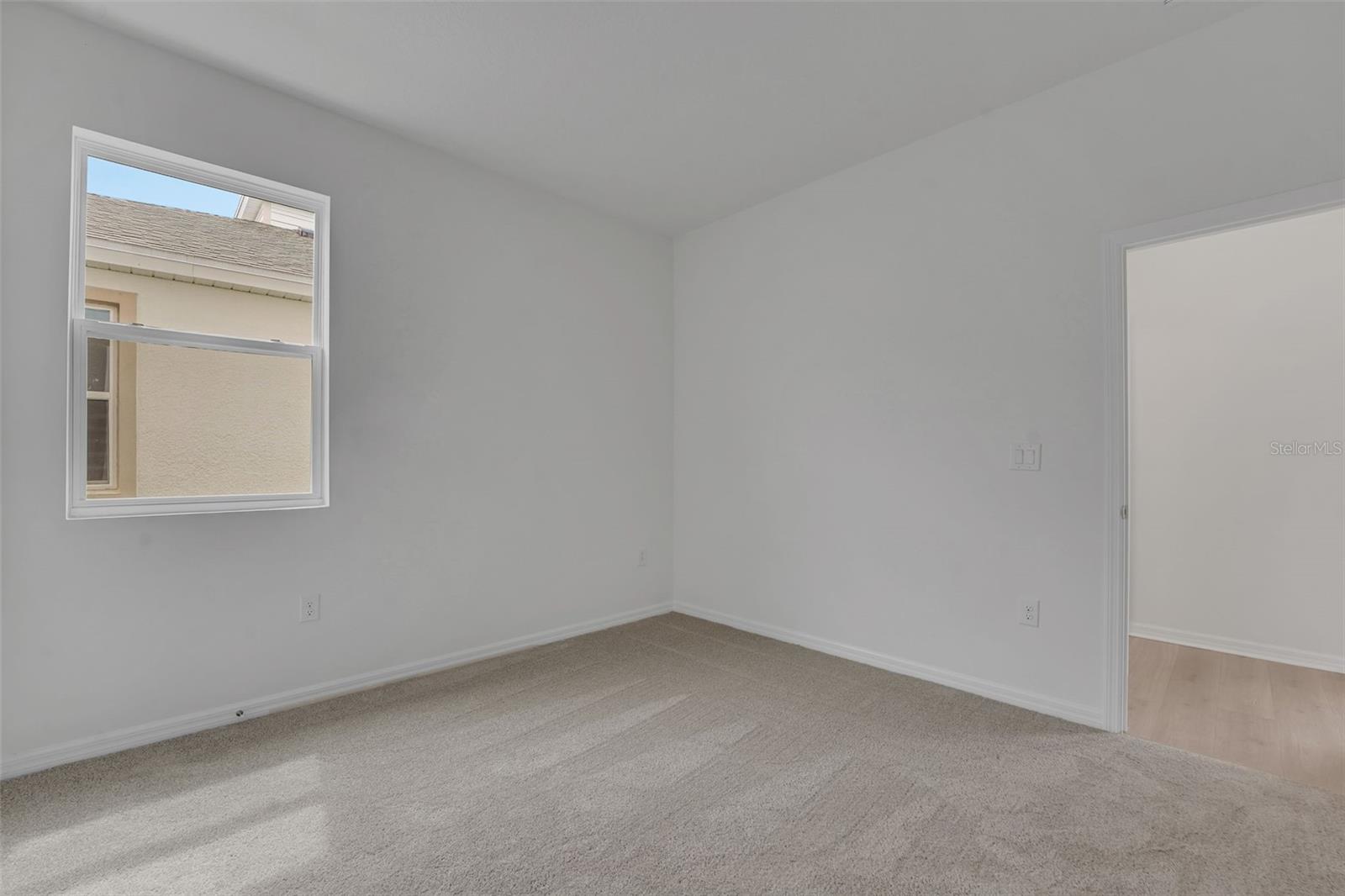 7819 GLEN LILY PL — photo 24