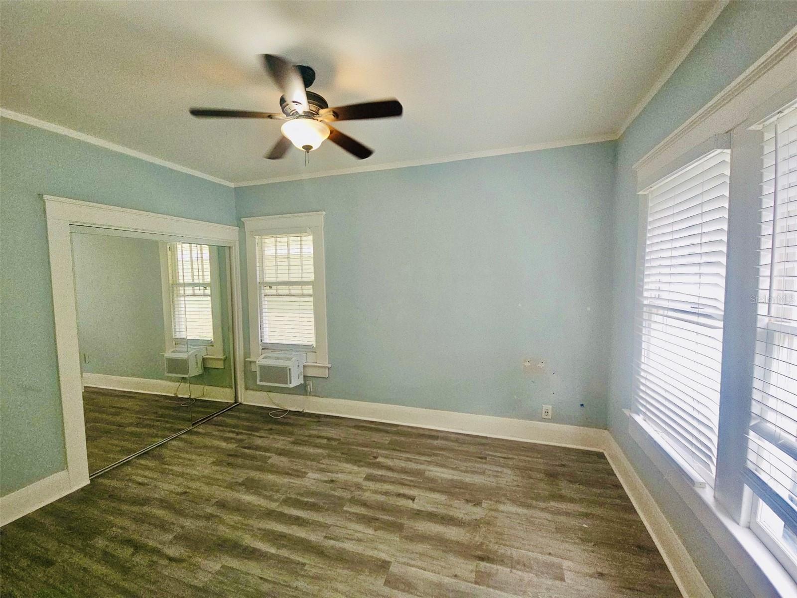 2301 N JEFFERSON ST #Apt 3 — photo 7