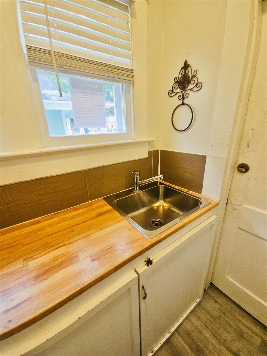 2301 N JEFFERSON ST #Apt 3 — photo 14
