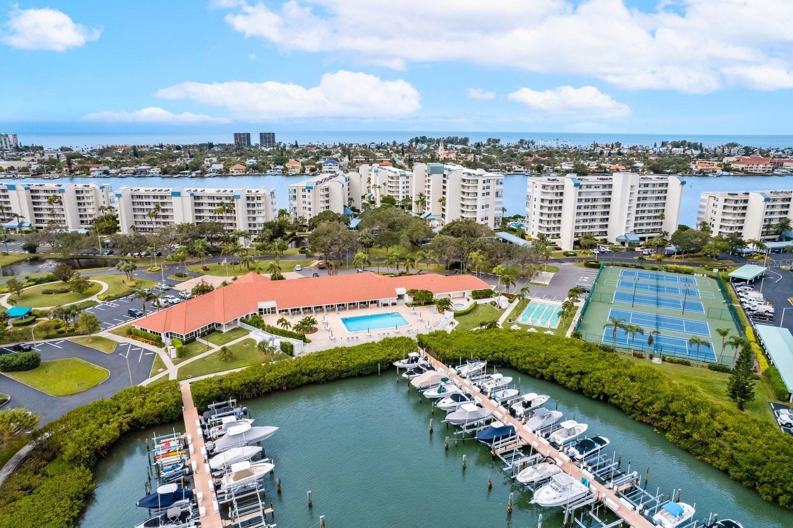 7907 SAILBOAT KEY BLVD S #105 — photo 26