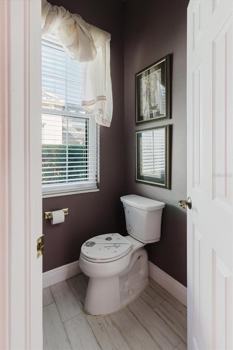 13510 WESTSHIRE DR — photo 40