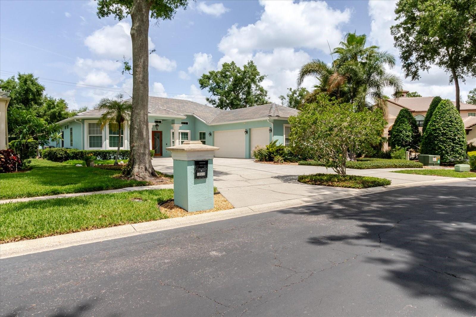 13510 WESTSHIRE DR — photo 92