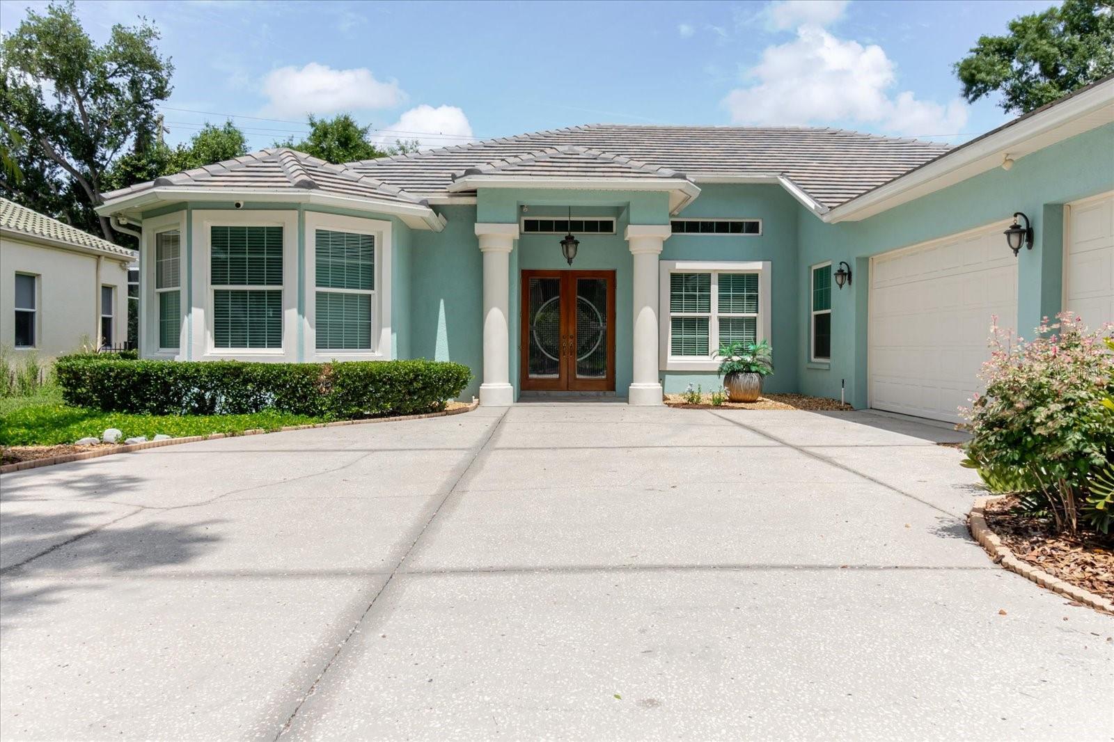 13510 WESTSHIRE DR — photo 8
