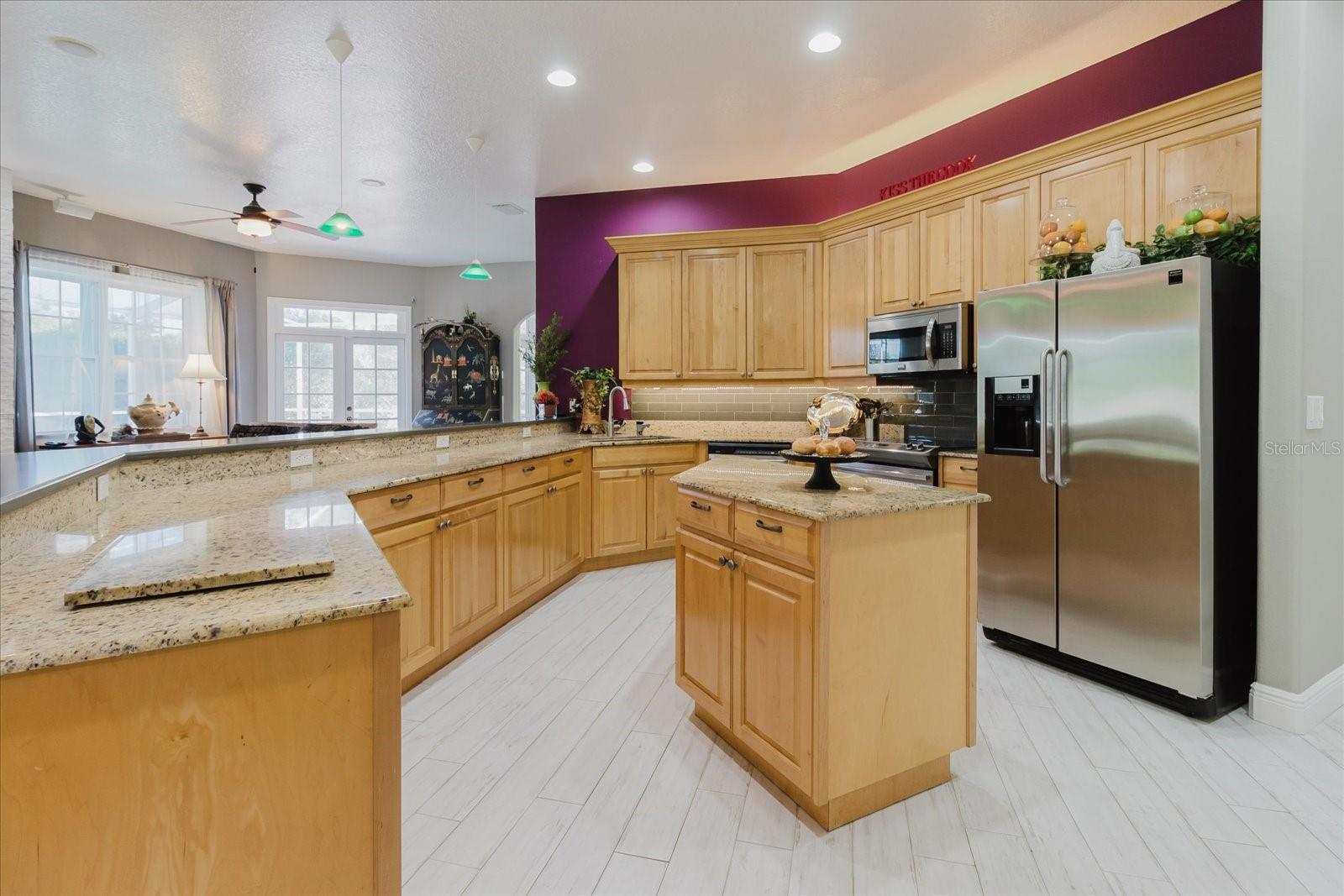13510 WESTSHIRE DR — photo 26