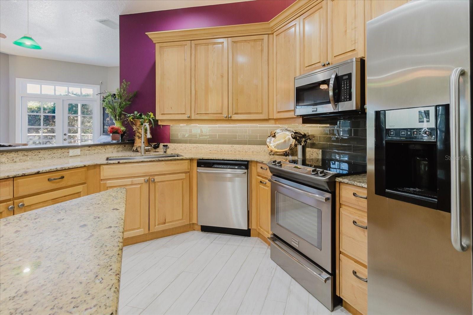 13510 WESTSHIRE DR — photo 27