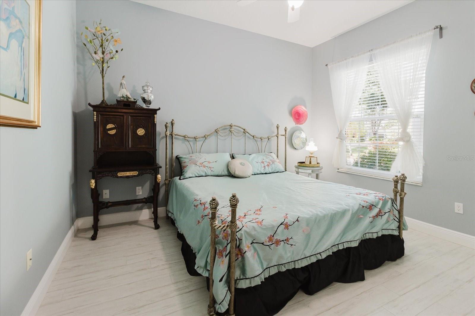 13510 WESTSHIRE DR — photo 56