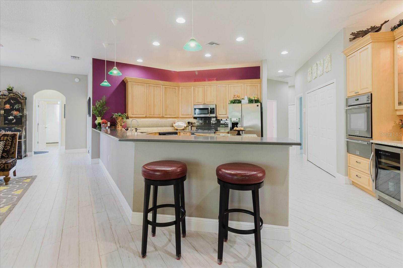 13510 WESTSHIRE DR — photo 31