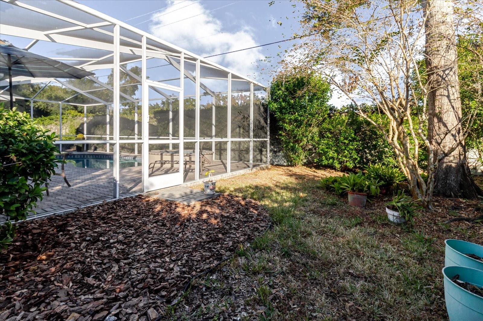13510 WESTSHIRE DR — photo 77