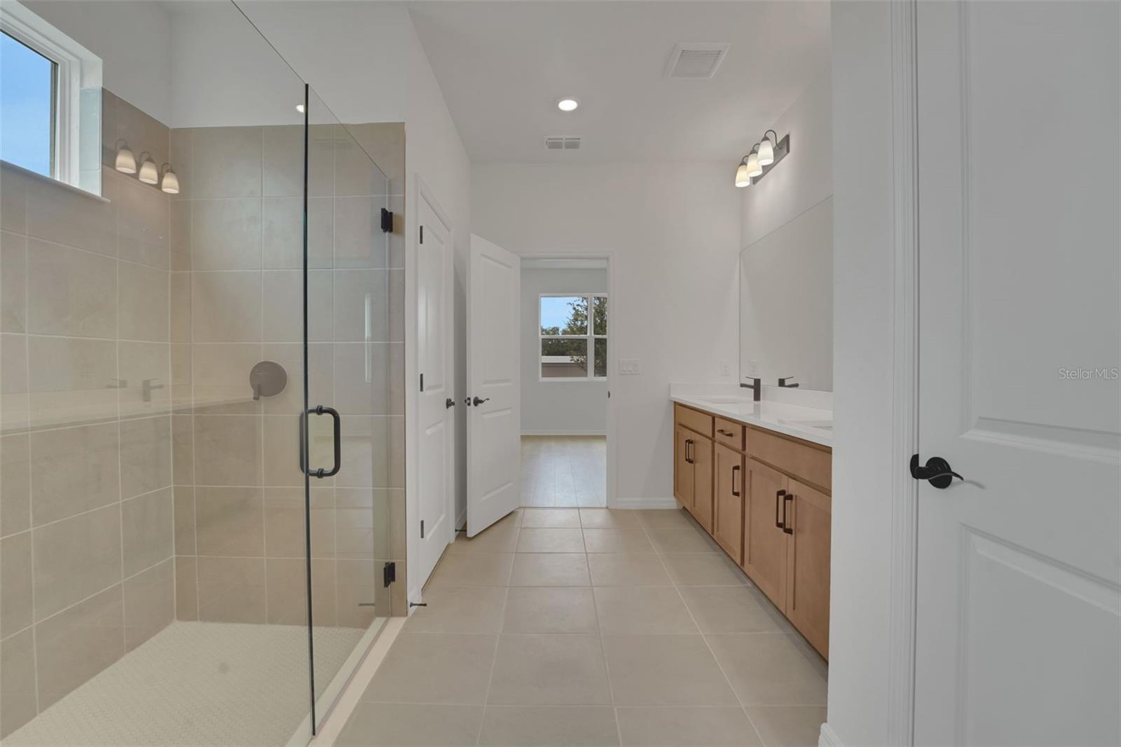 7815 GLEN LILY PL — photo 34