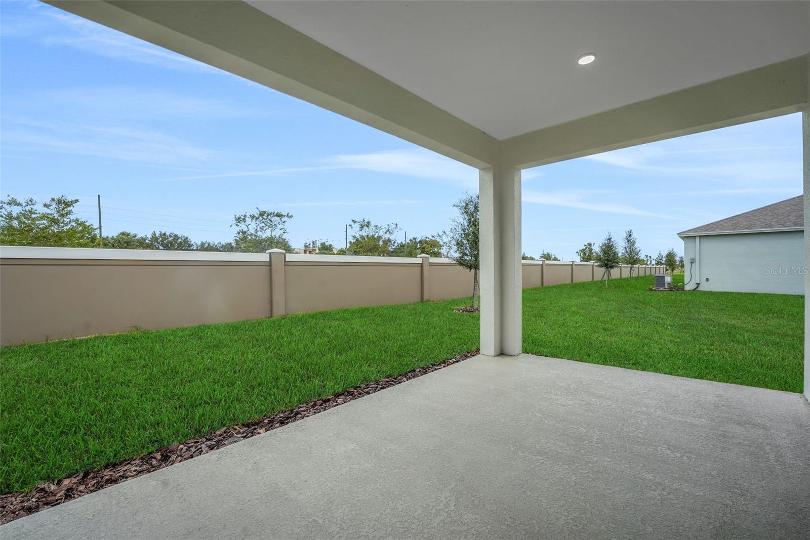 7815 GLEN LILY PL — photo 37