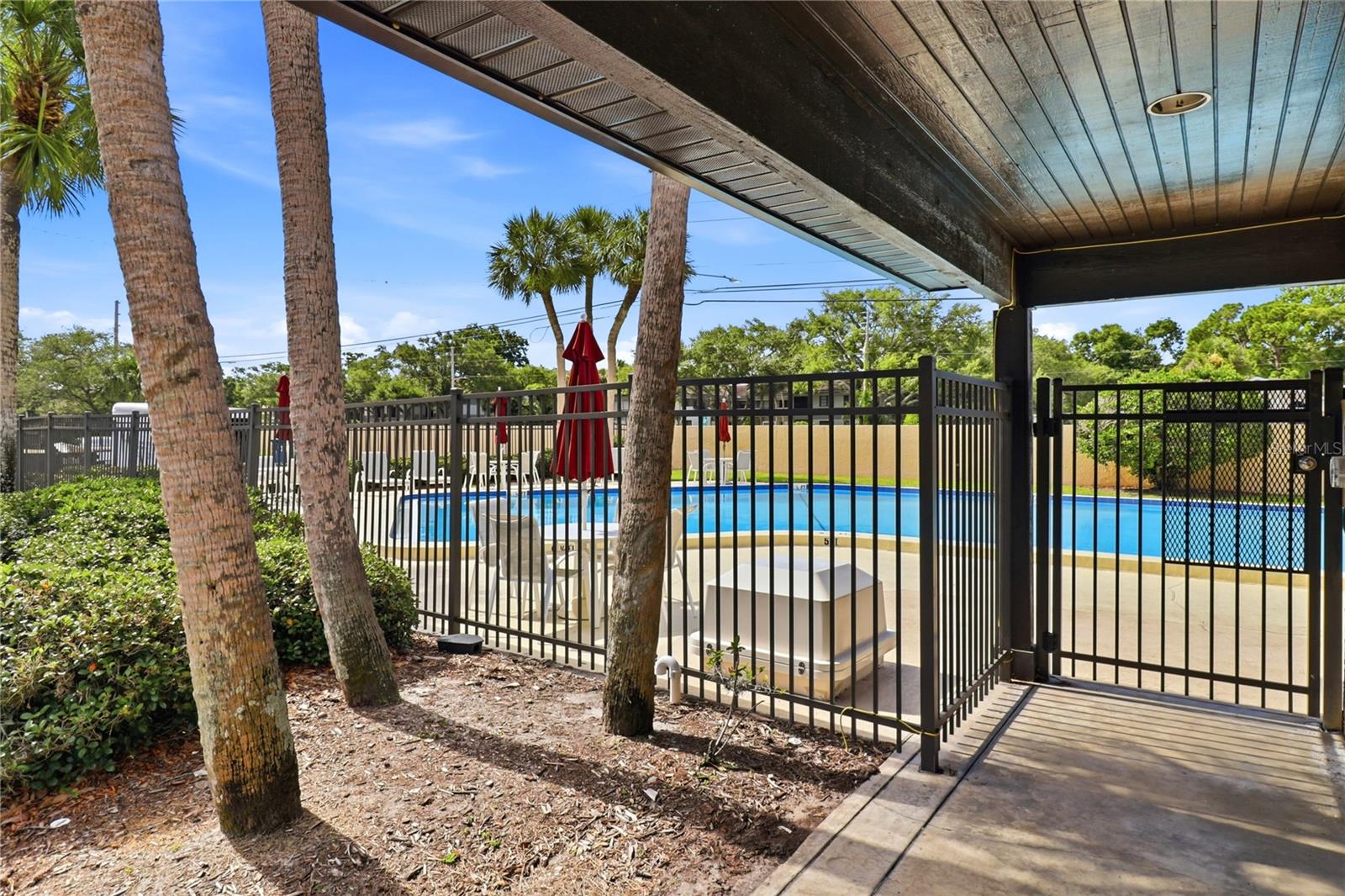 2685 SABAL SPRINGS CIR #105 — photo 22