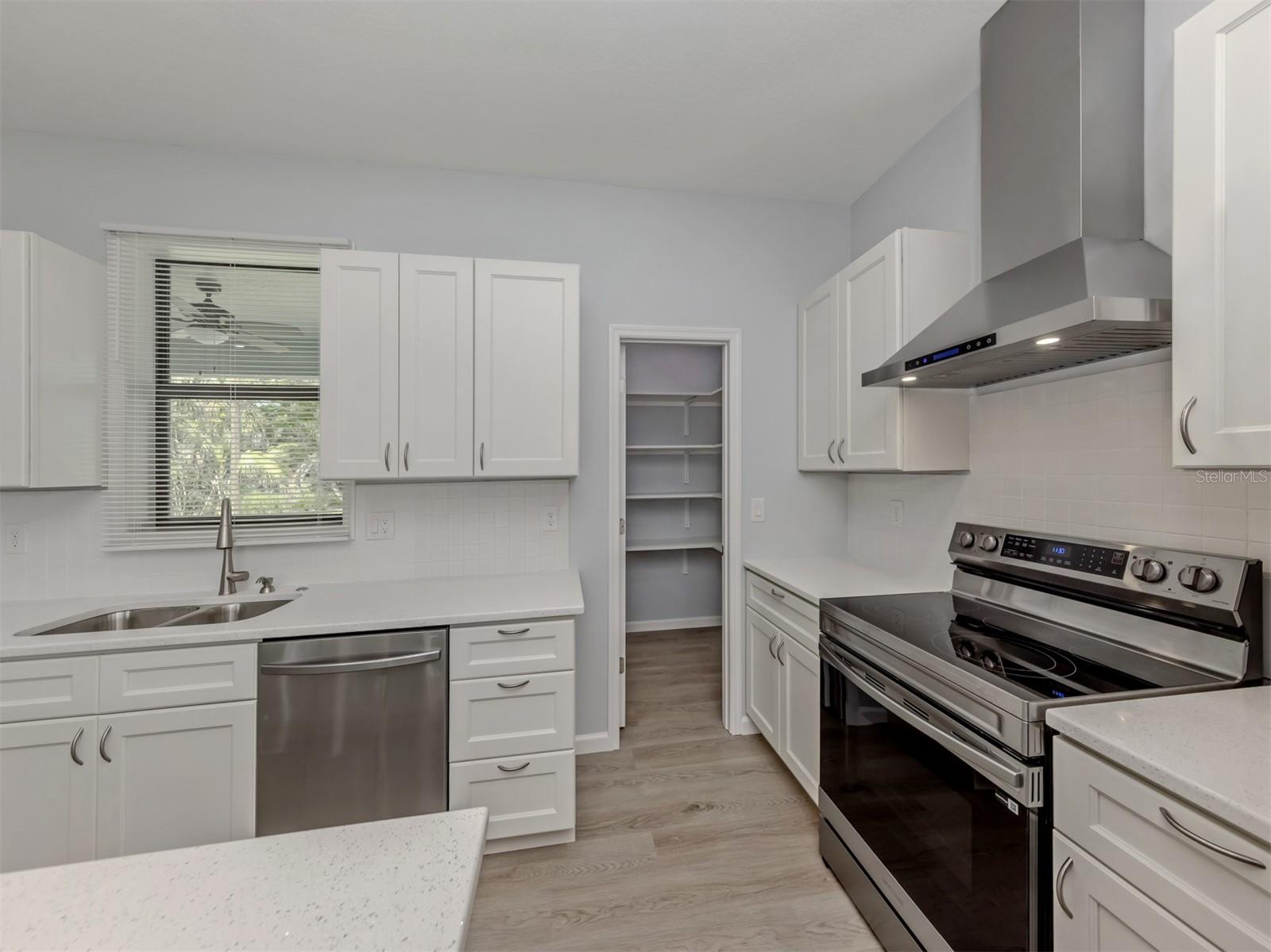 3763 RAGEN ST — photo 13