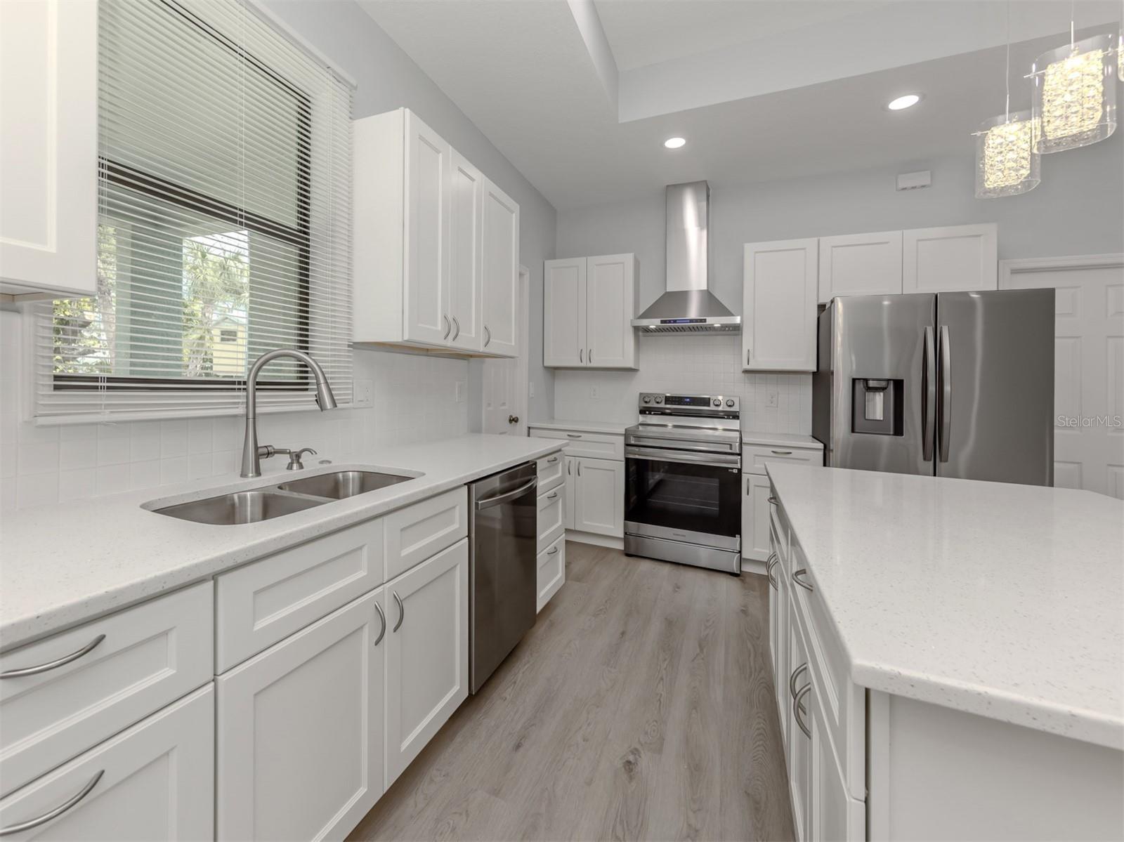 3763 RAGEN ST — photo 11