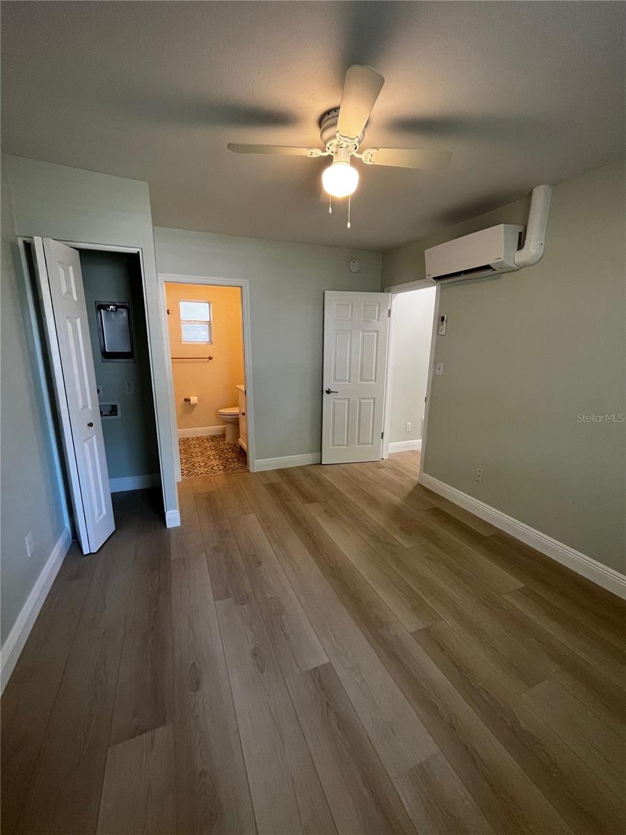 260 20TH AVE S — photo 12