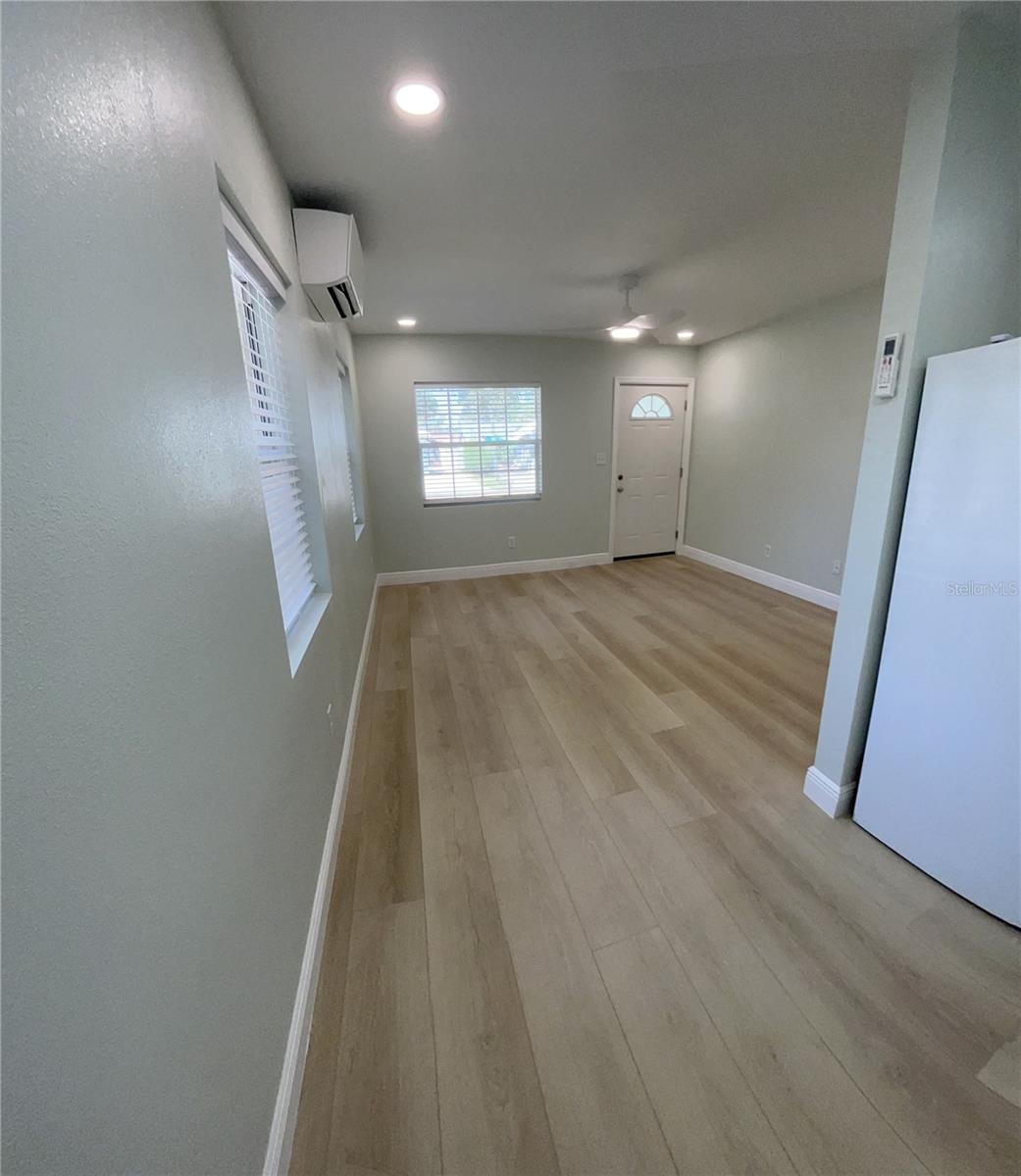 260 20TH AVE S — photo 14