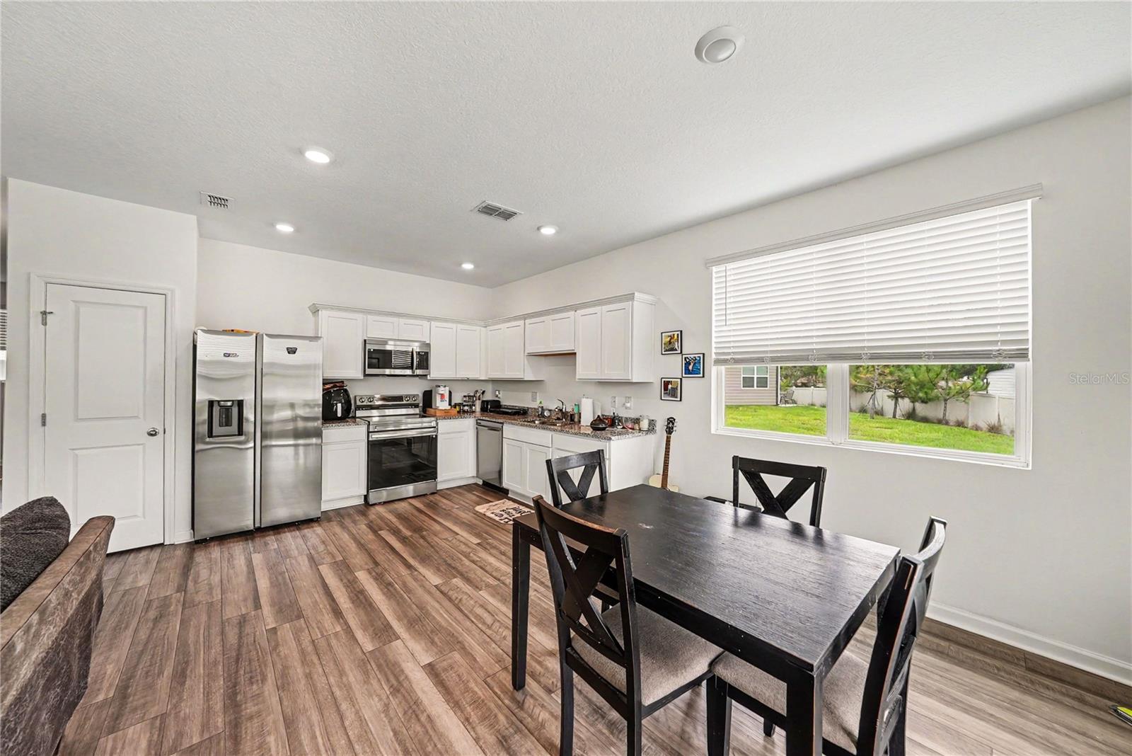6272 BUCKET CT — photo 4