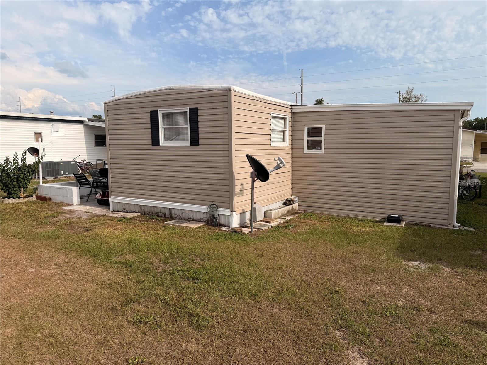 38533 LANSING AVE — photo 30