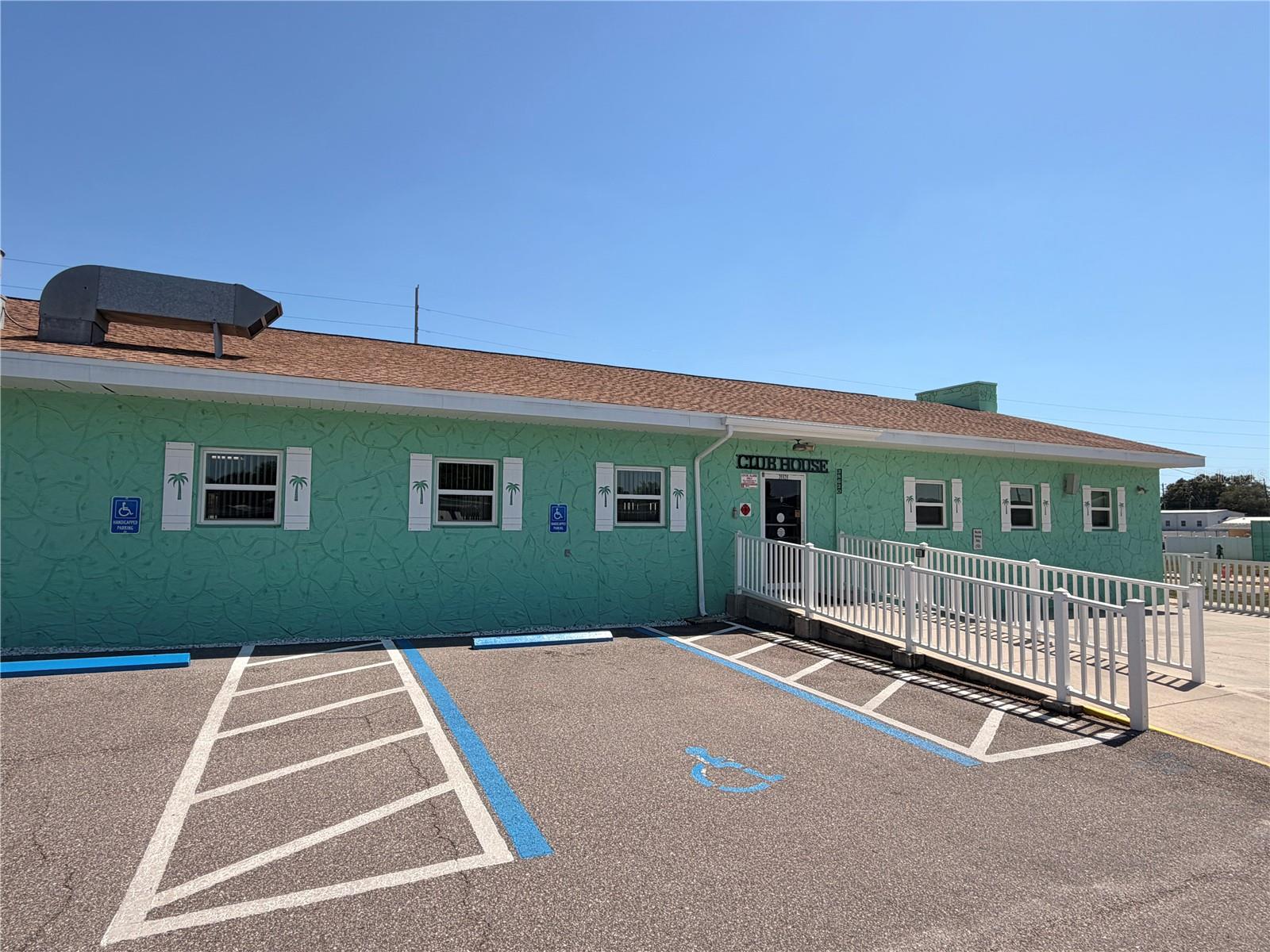 38533 LANSING AVE — photo 39