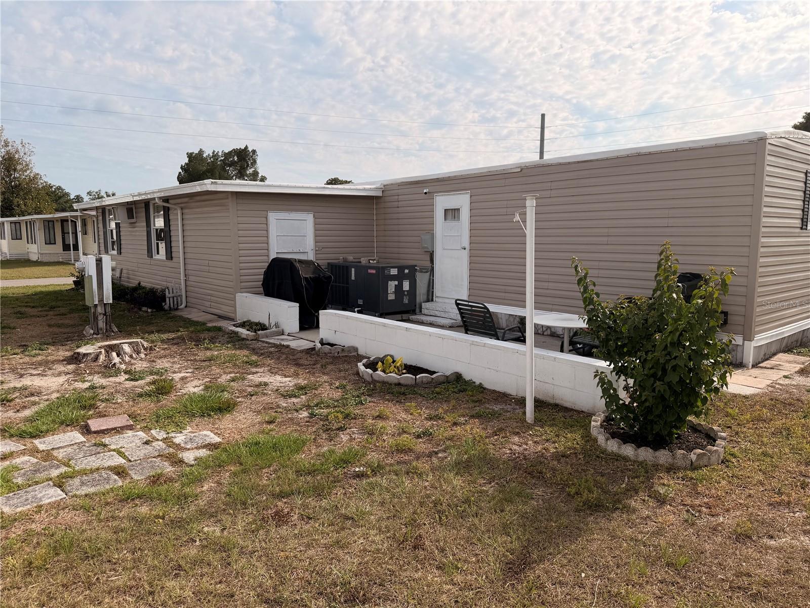 38533 LANSING AVE — photo 31