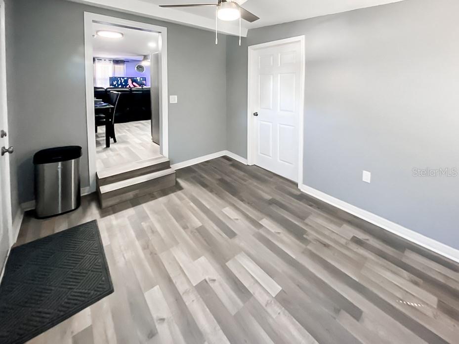 4303 CHESTNUT AVE — photo 15