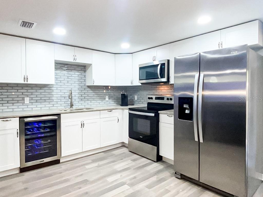 4303 CHESTNUT AVE — photo 3