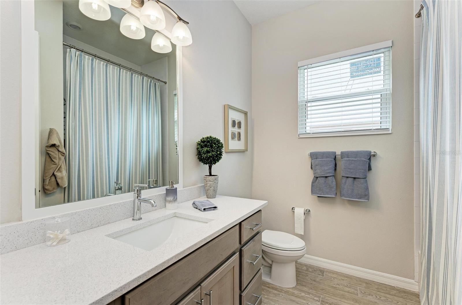 8211 37TH AVENUE CIR W — photo 35