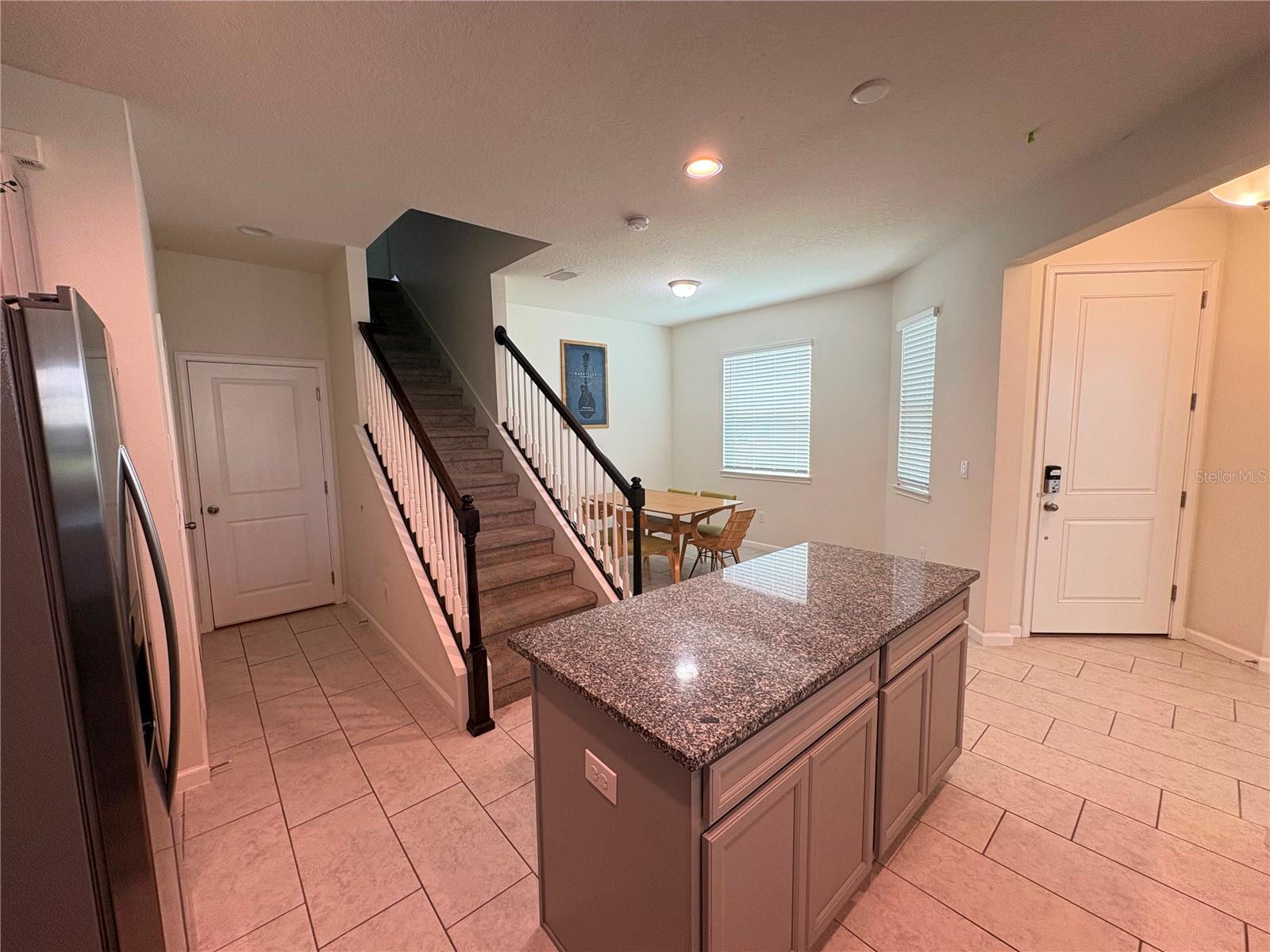 5553 PLEASANTVIEW CT — photo 16