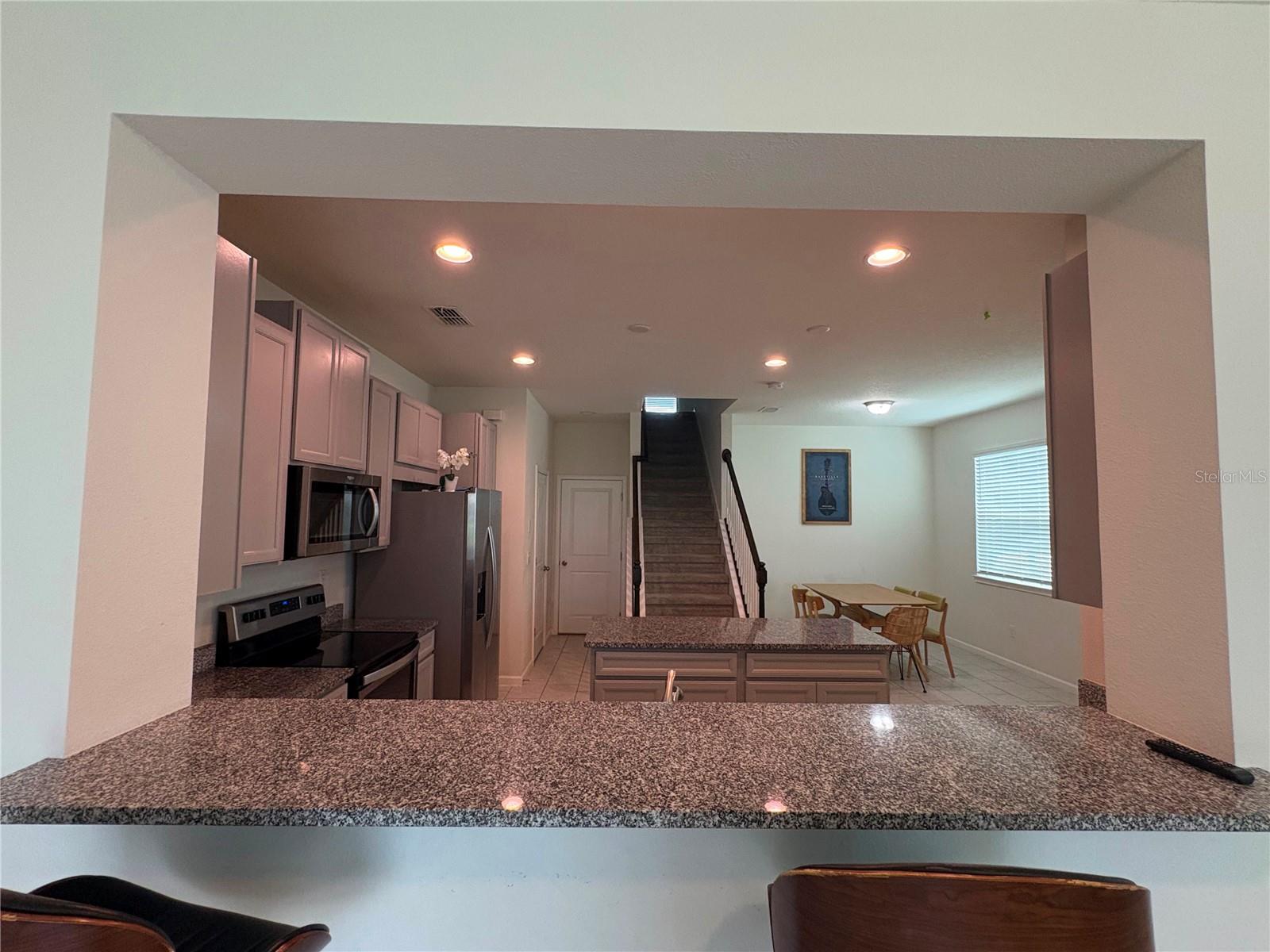 5553 PLEASANTVIEW CT — photo 8