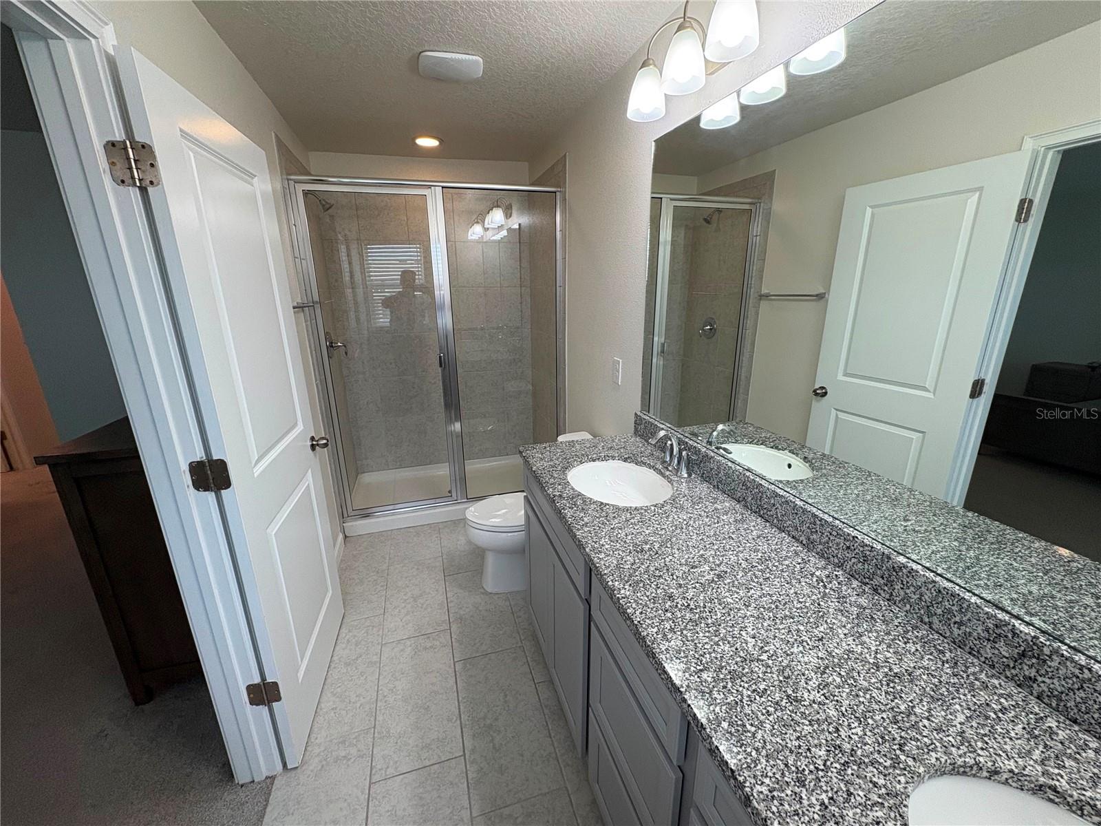 5553 PLEASANTVIEW CT — photo 27
