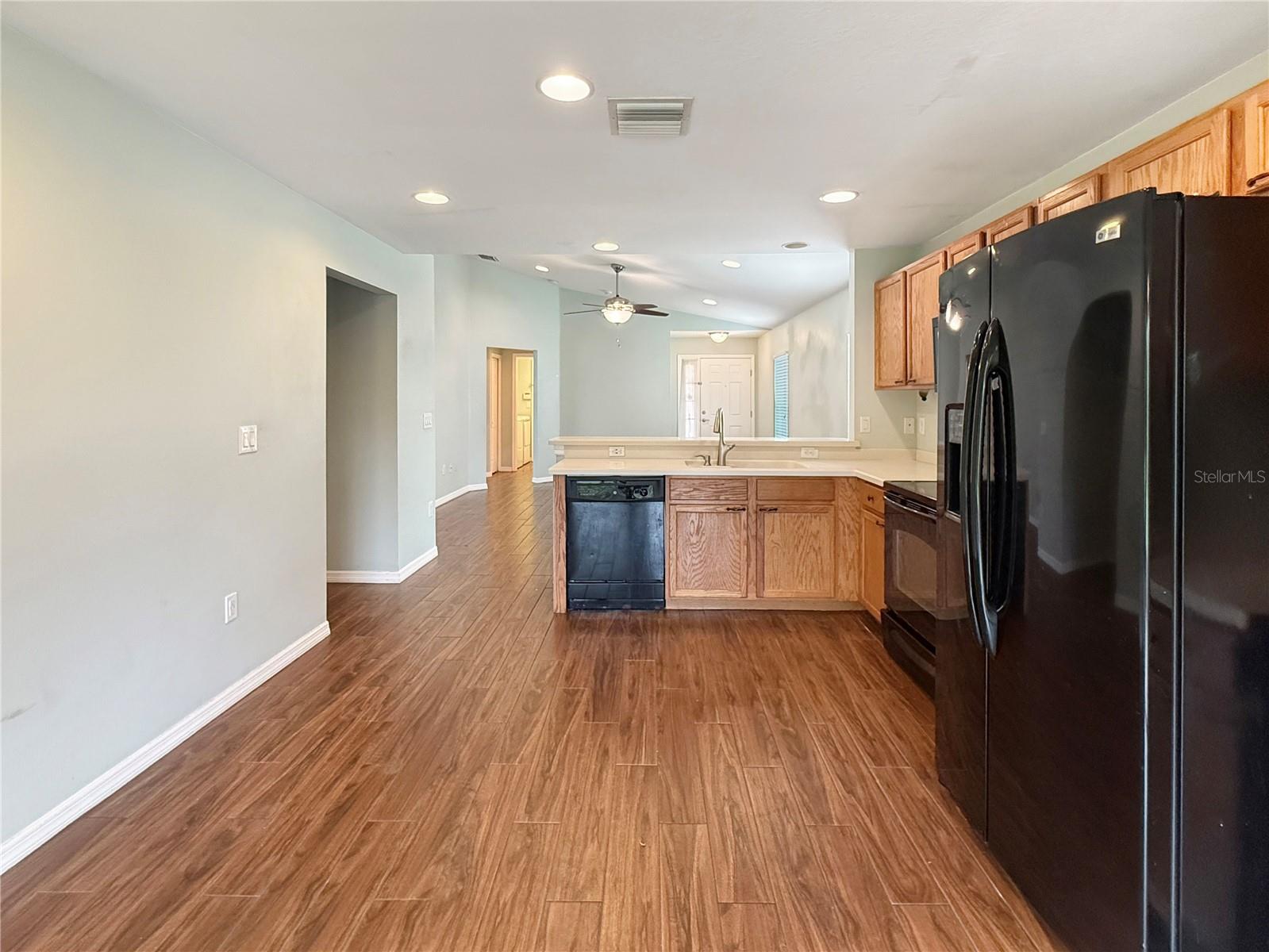 7115 FOREST MERE DR — photo 8