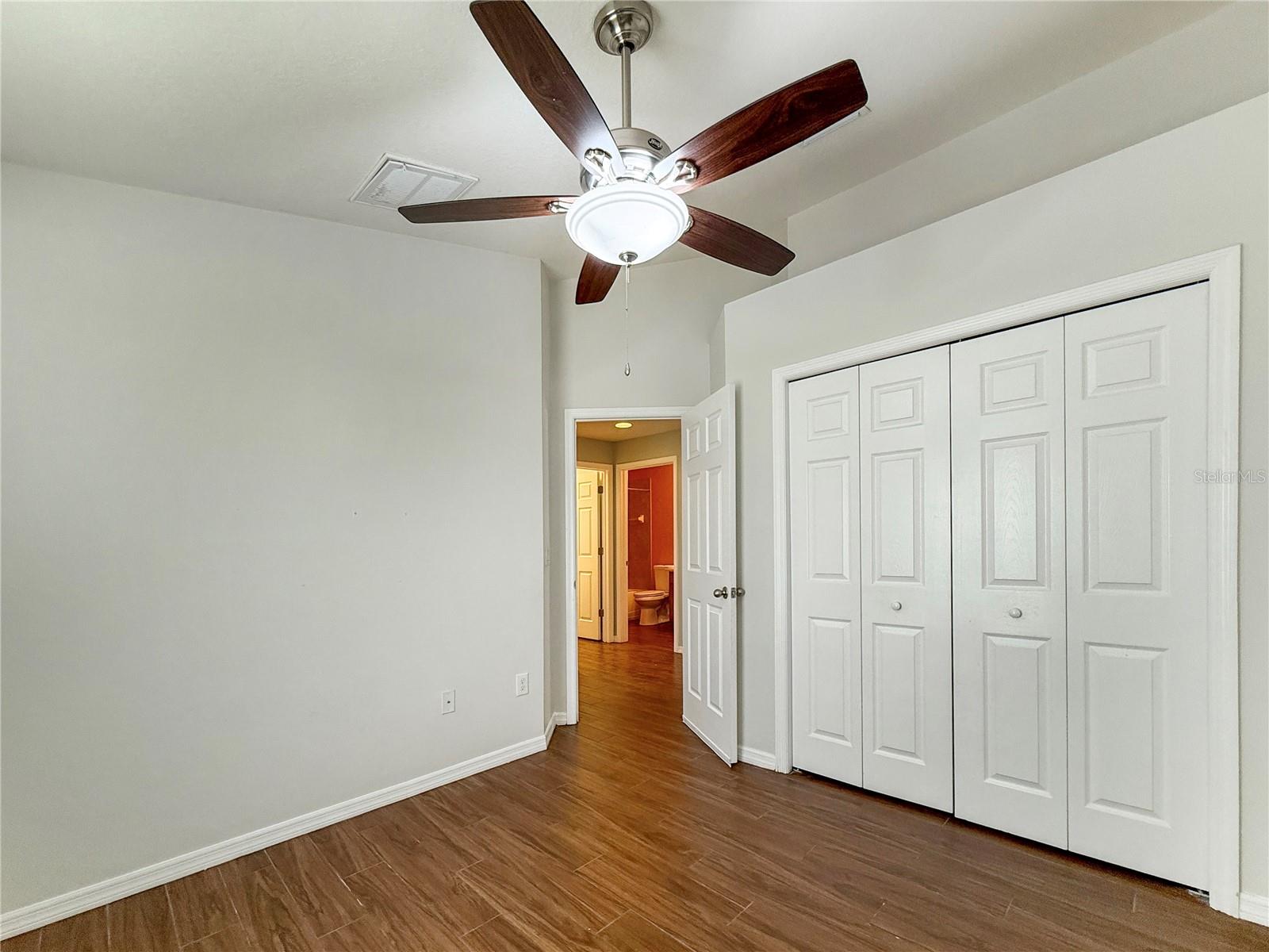 7115 FOREST MERE DR — photo 16
