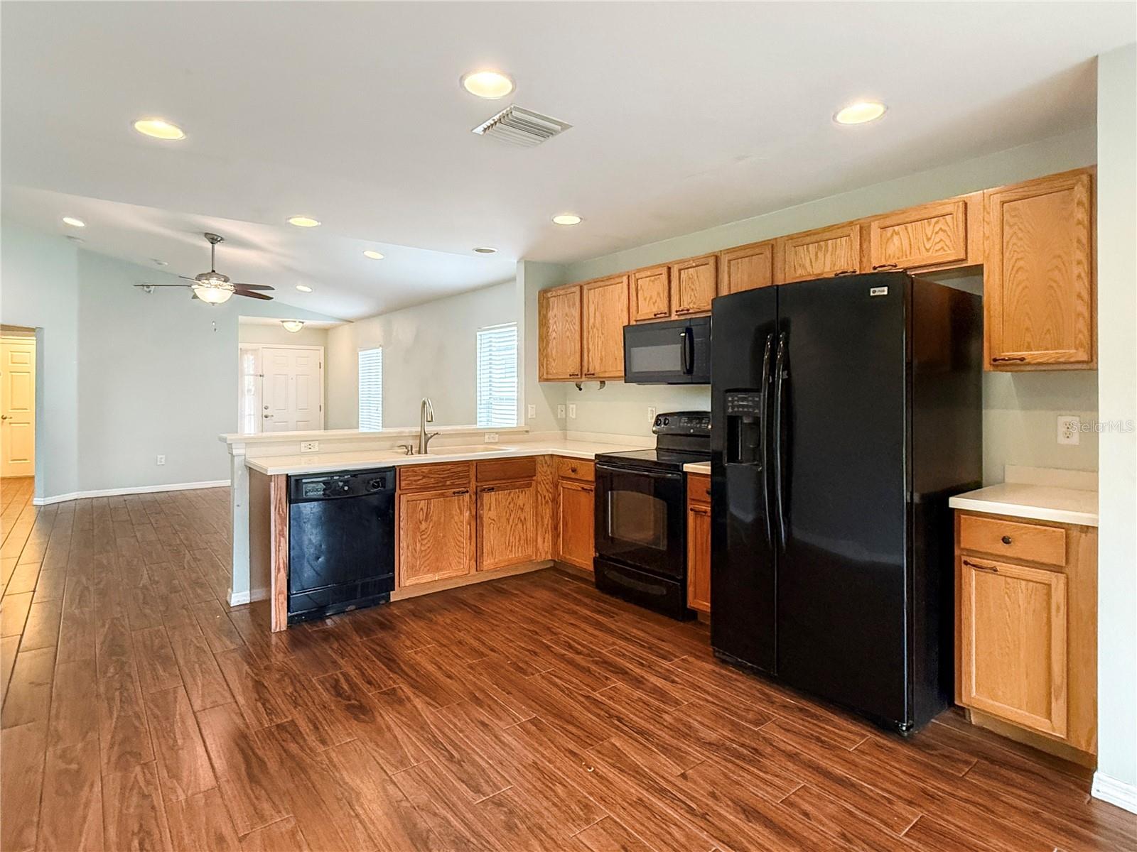 7115 FOREST MERE DR — photo 7