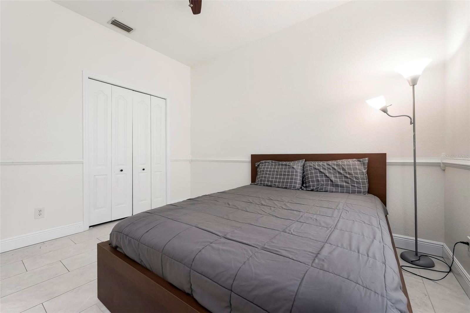 404 GOLDEN HARBOUR TRL — photo 30