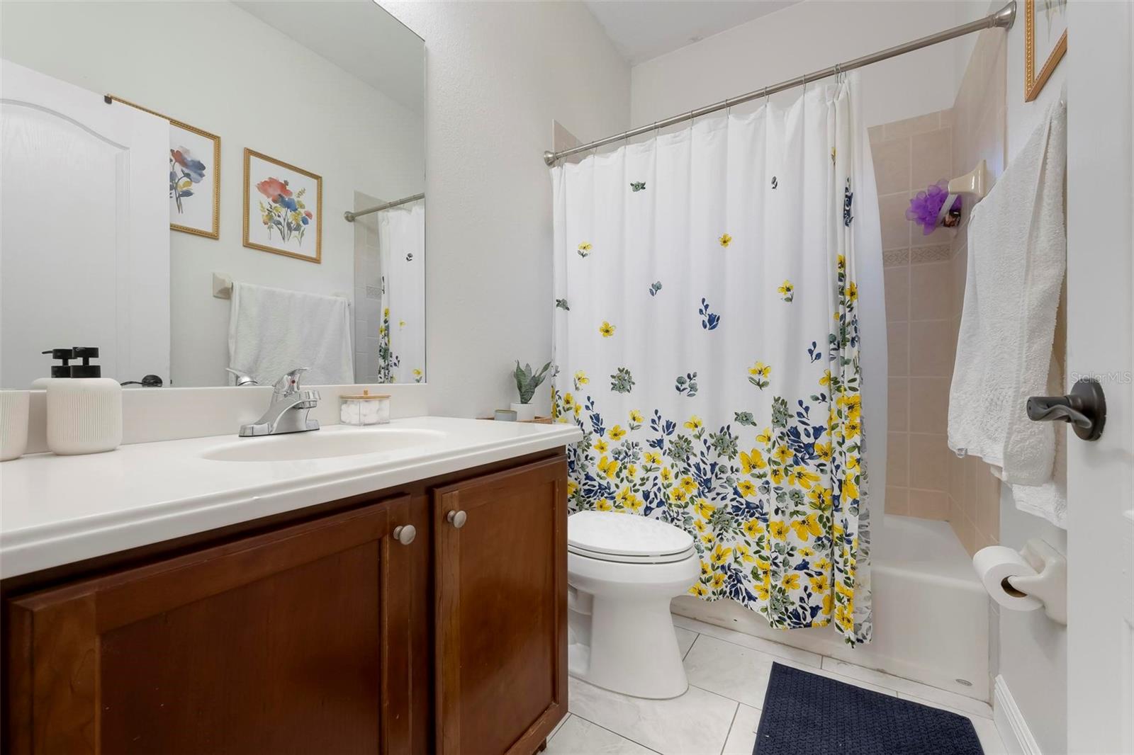 404 GOLDEN HARBOUR TRL — photo 33
