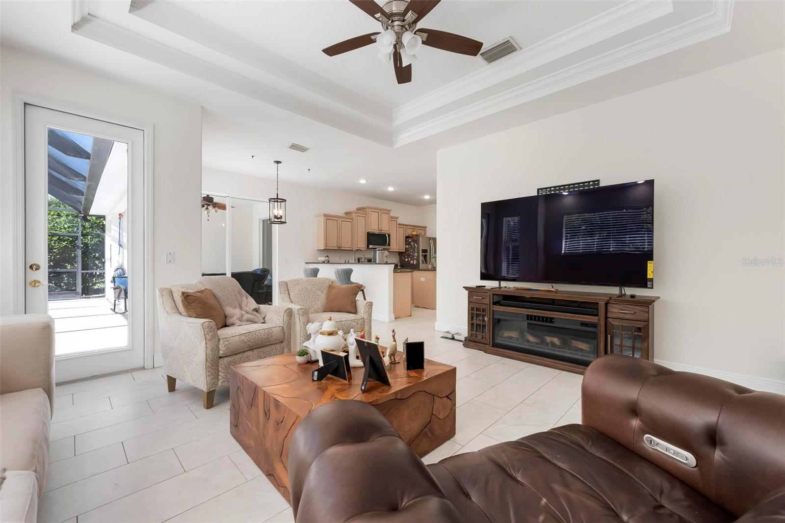 404 GOLDEN HARBOUR TRL — photo 19