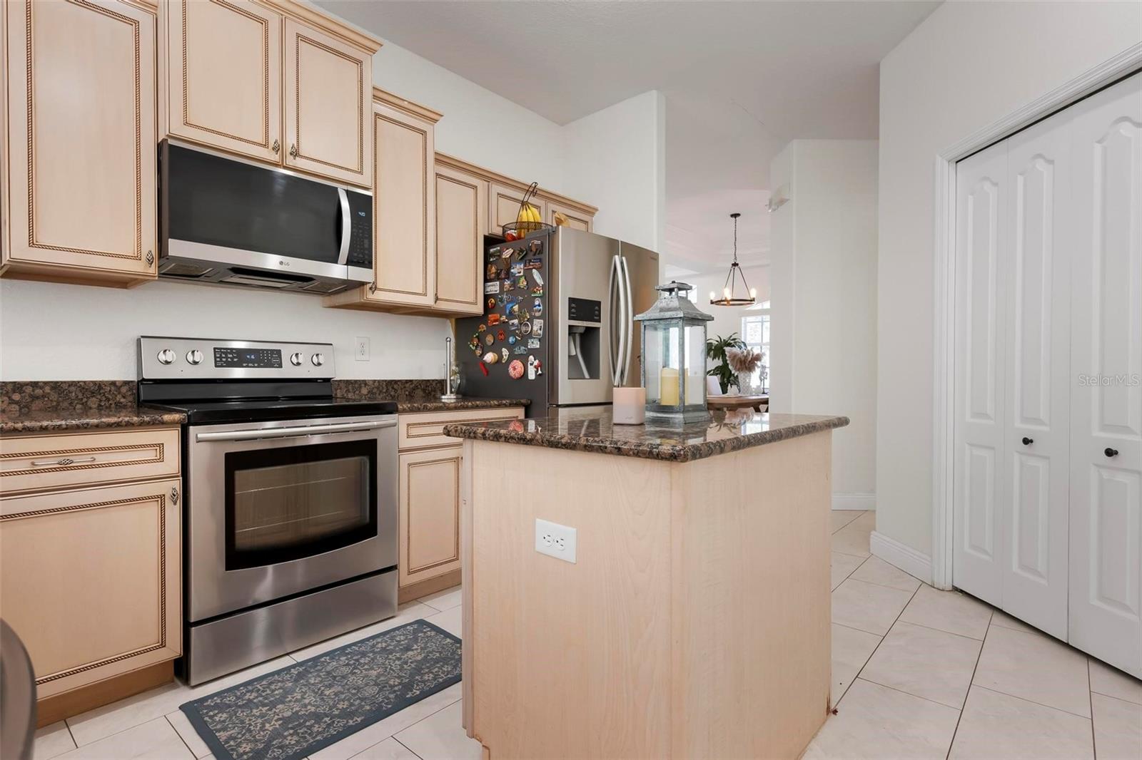404 GOLDEN HARBOUR TRL — photo 12
