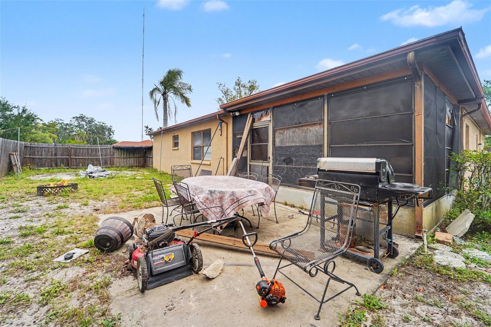 1215 PERSIMMON DR — photo 30
