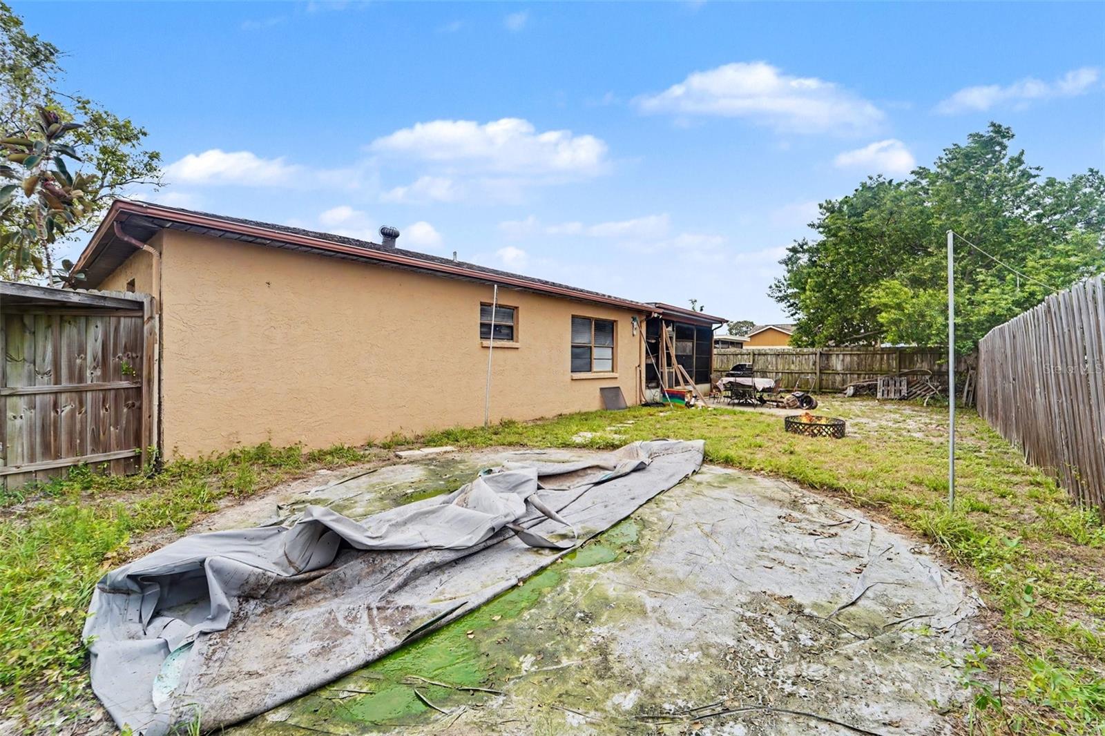1215 PERSIMMON DR — photo 29